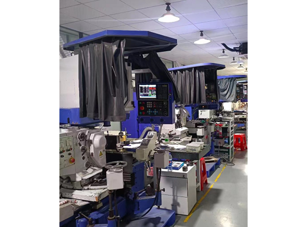 Optical grinding machine